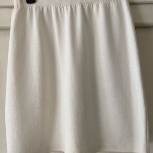 St John off white skirt